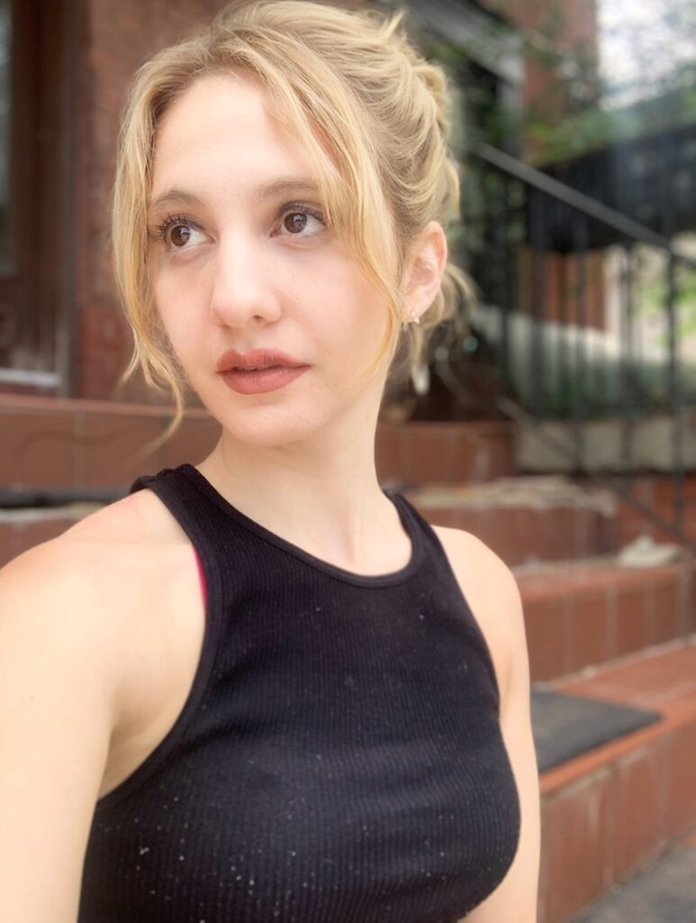 Portrait — blonde headshot, urban